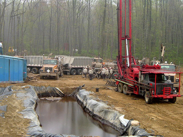 17-Spano-#1-Service-Rig-Crew-and-Frac-Crew