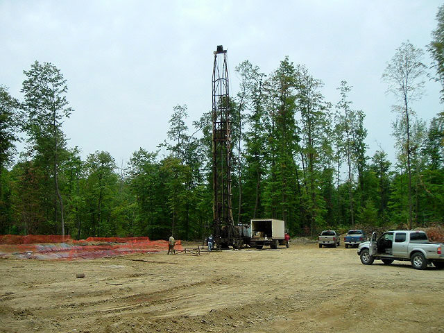 19-Spano-#2-Service-Crew